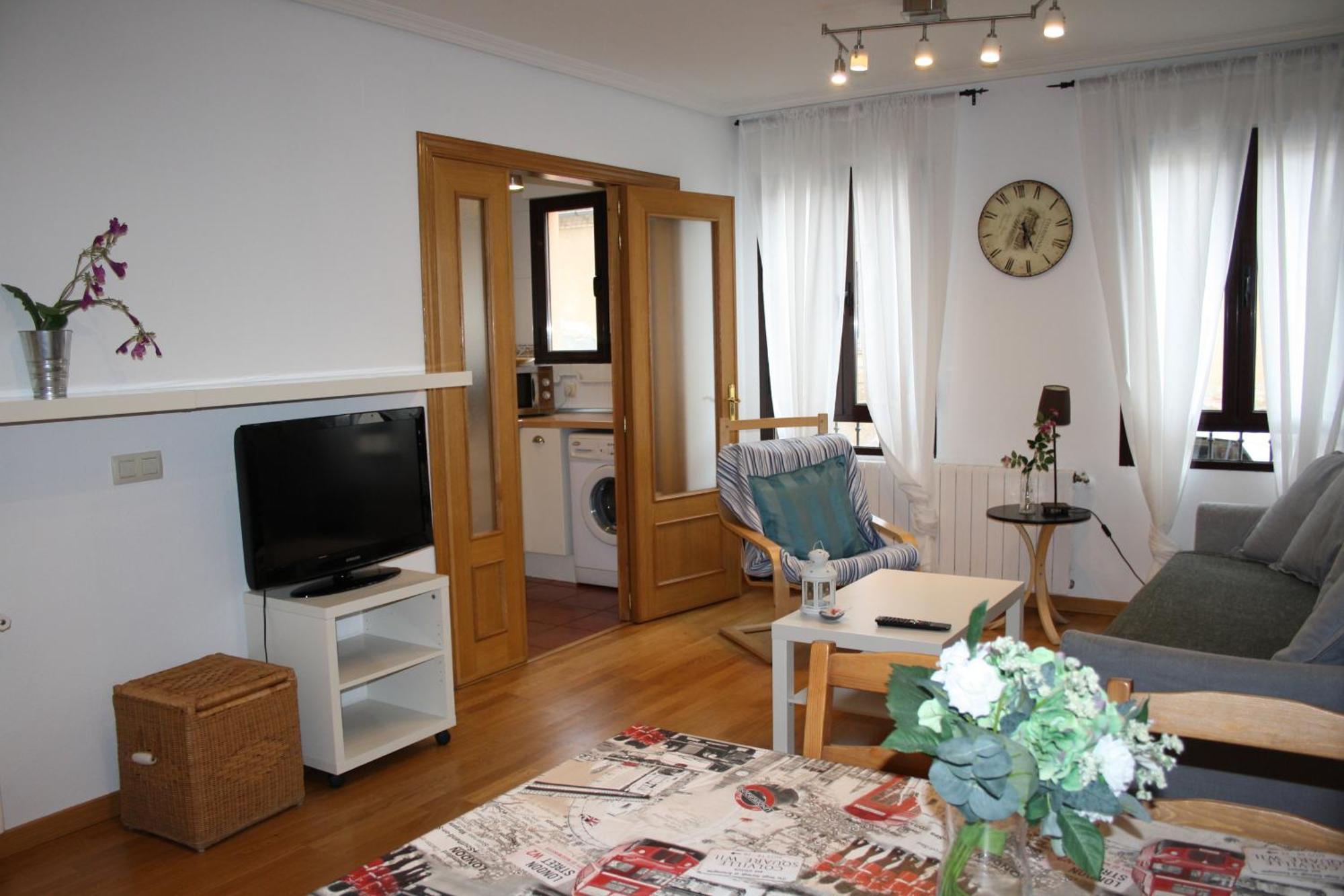 Apartamentos Alfonso XIII San Ildefonso Exterior photo